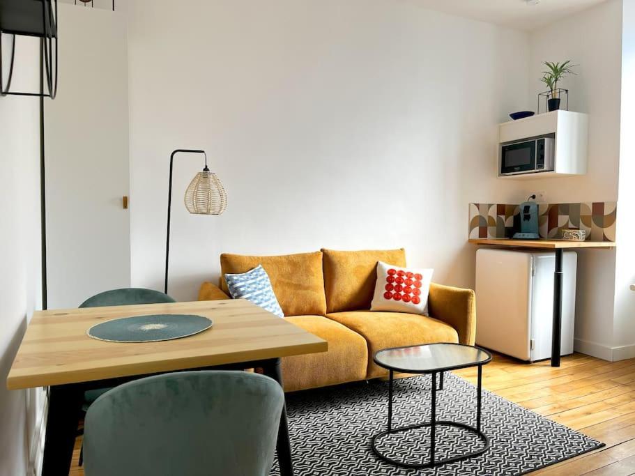Appartamento Le Diptik - T2 Hyper Centre - Proche Gare - Fibre - Netflix Châteauroux Esterno foto